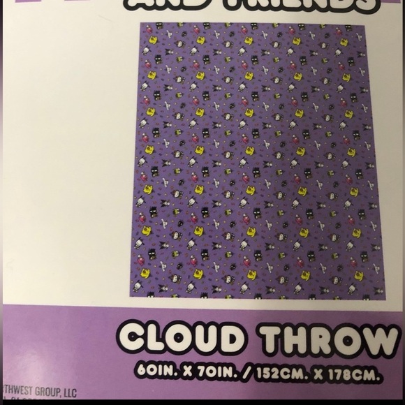 Hello Kitty Purple Halloween Blanket NEW Throw Kuromi Pompompurin - Picture 3 of 3